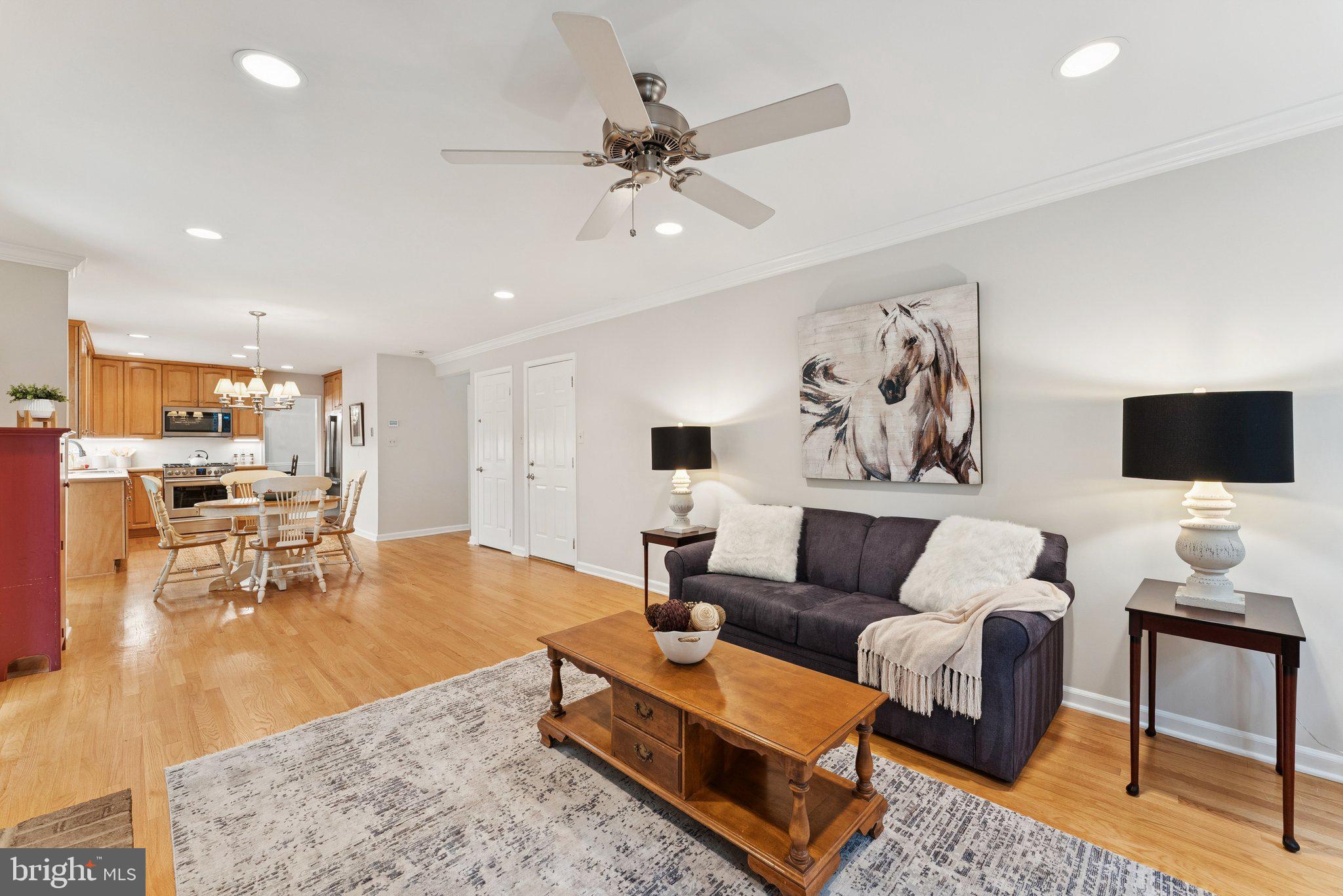 LAKEWOOD HILLS - Residential