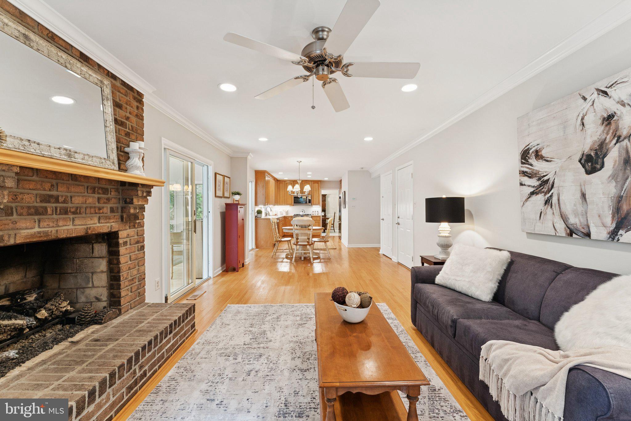 LAKEWOOD HILLS - Residential