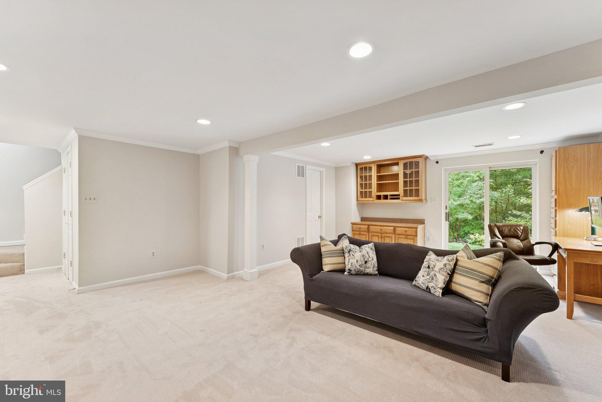 LAKEWOOD HILLS - Residential