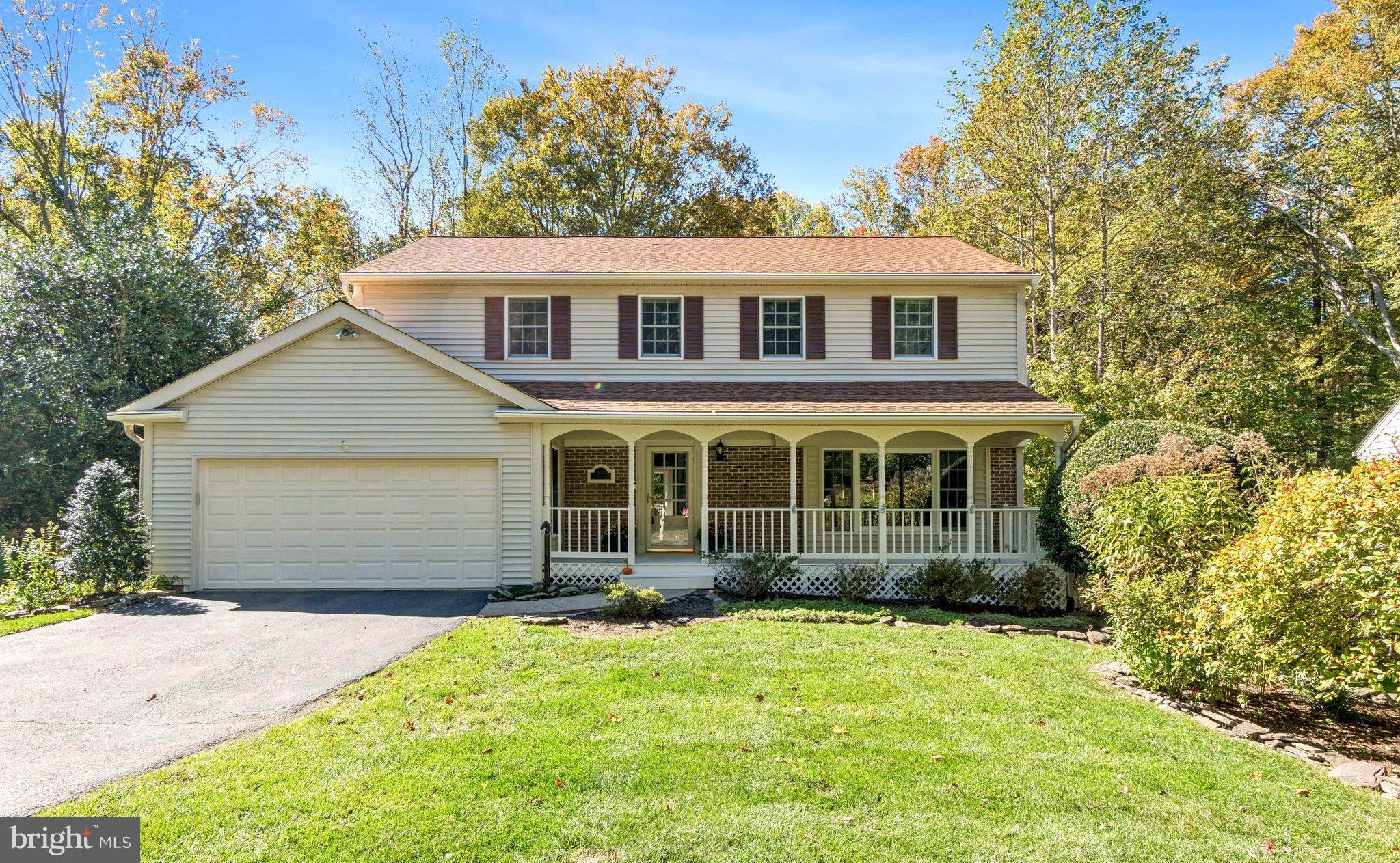 LAKEWOOD HILLS - Residential