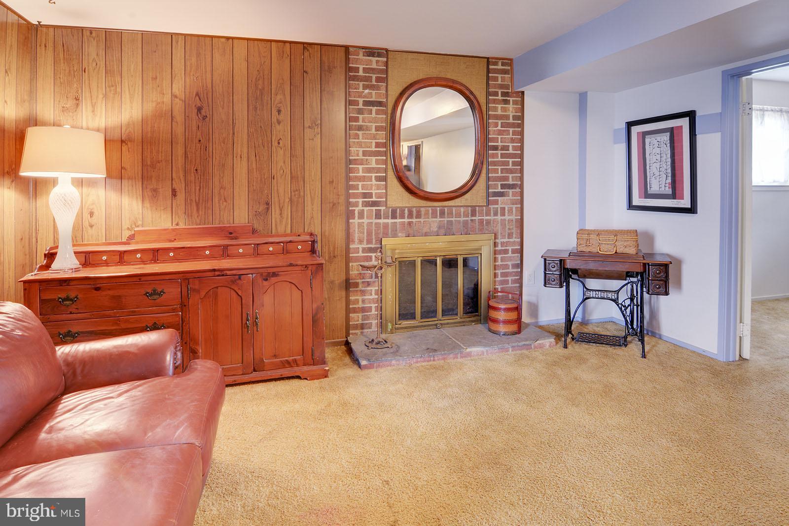 TYSONS WOODS - Residential