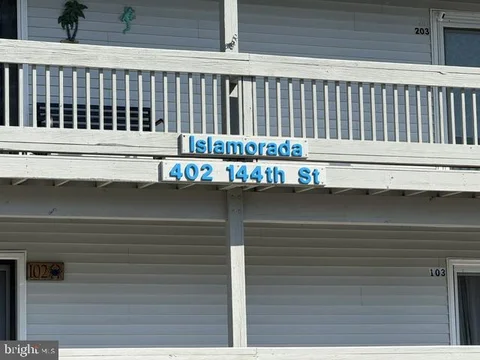 MLS: MDWO2041842