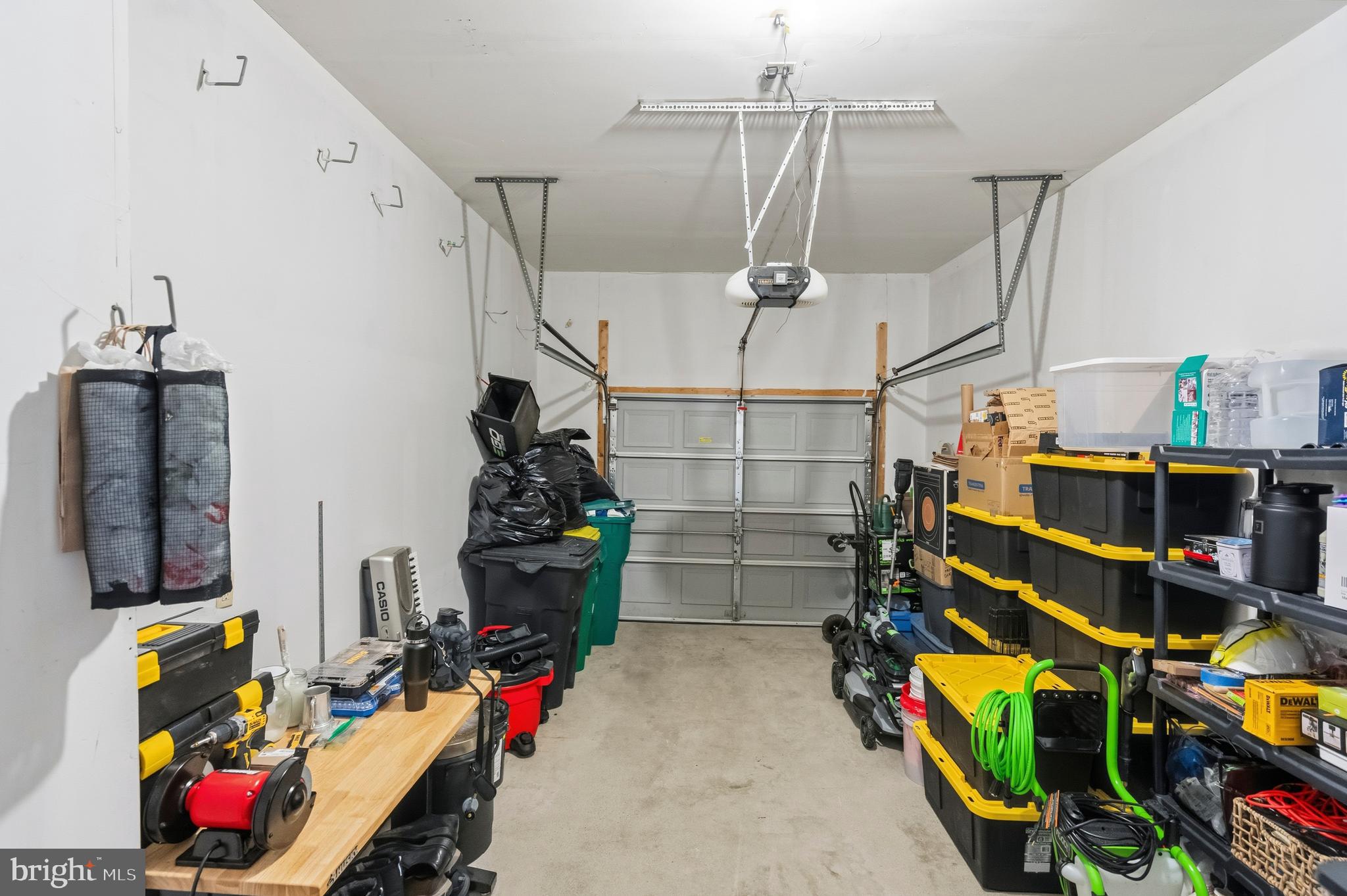 SPRING RIDGE CROSSIN - Residential