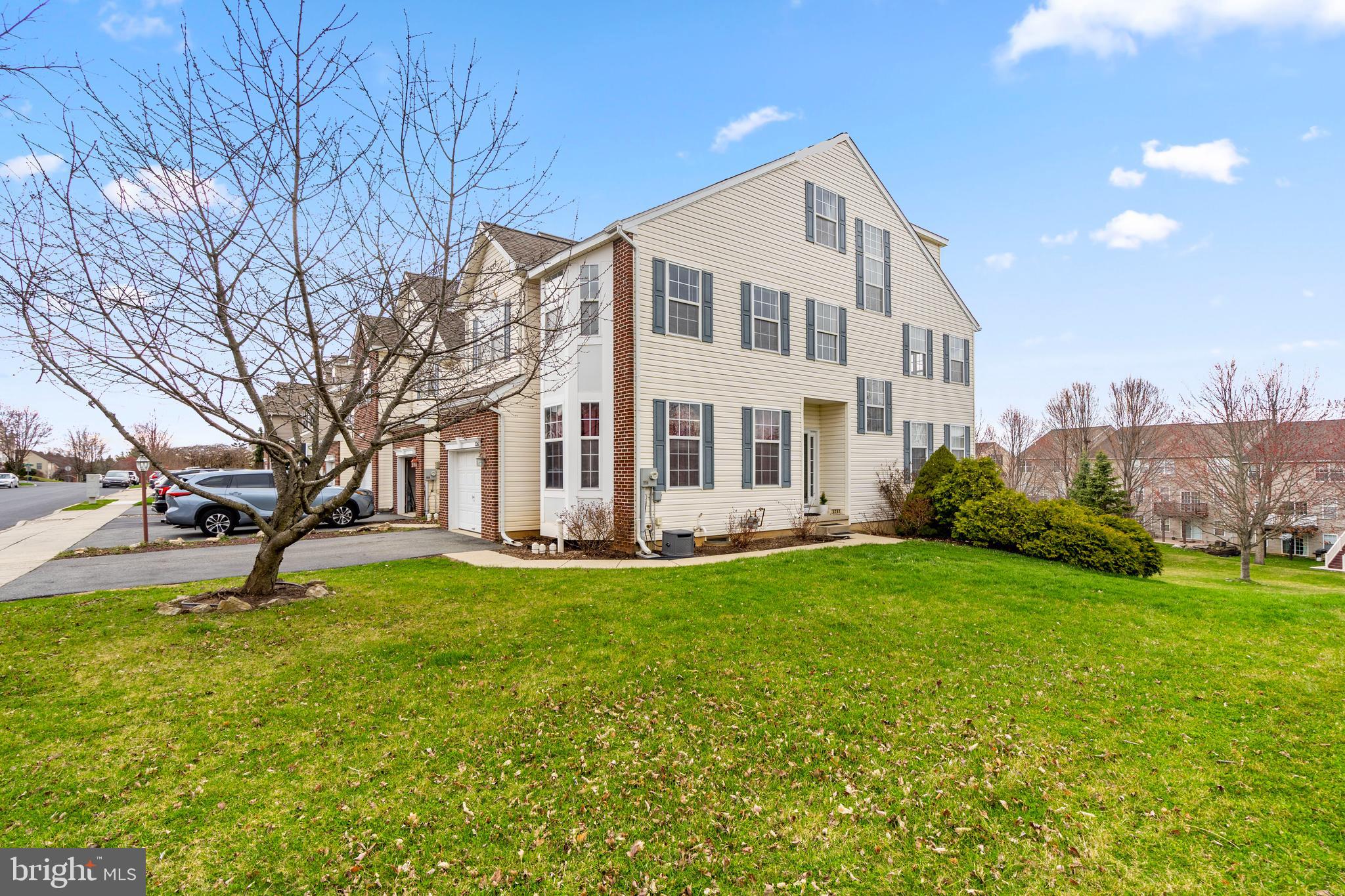 SPRING RIDGE CROSSIN - Residential