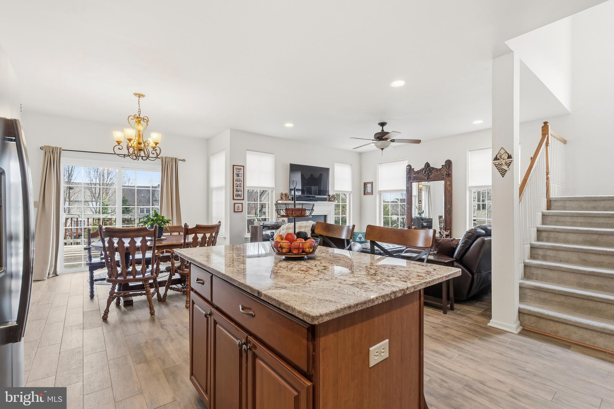 SPRING RIDGE CROSSIN - Residential