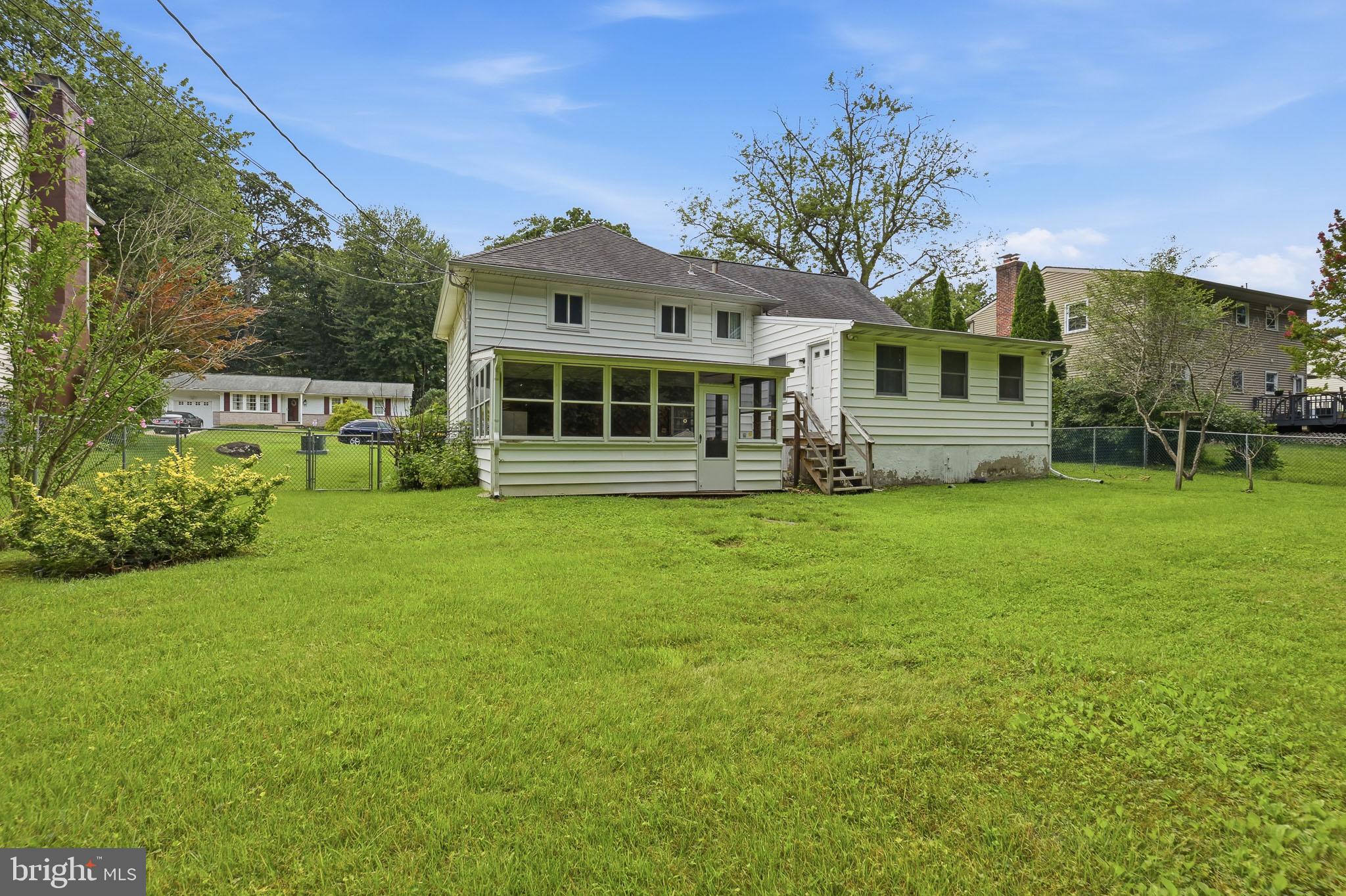 11 STURBRIDGE DRIVE