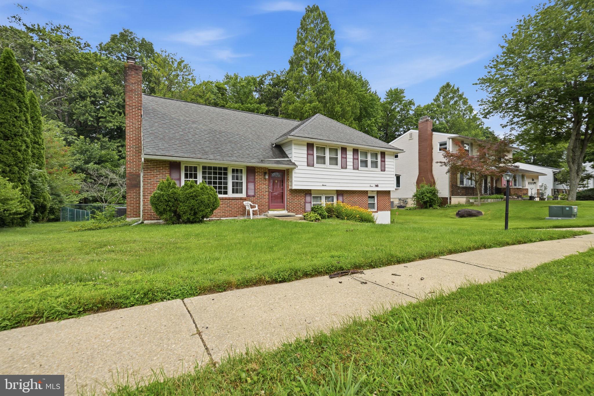 11 STURBRIDGE DRIVE