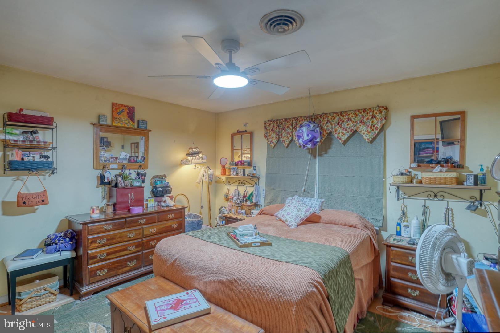 DENTON AREA - Residential