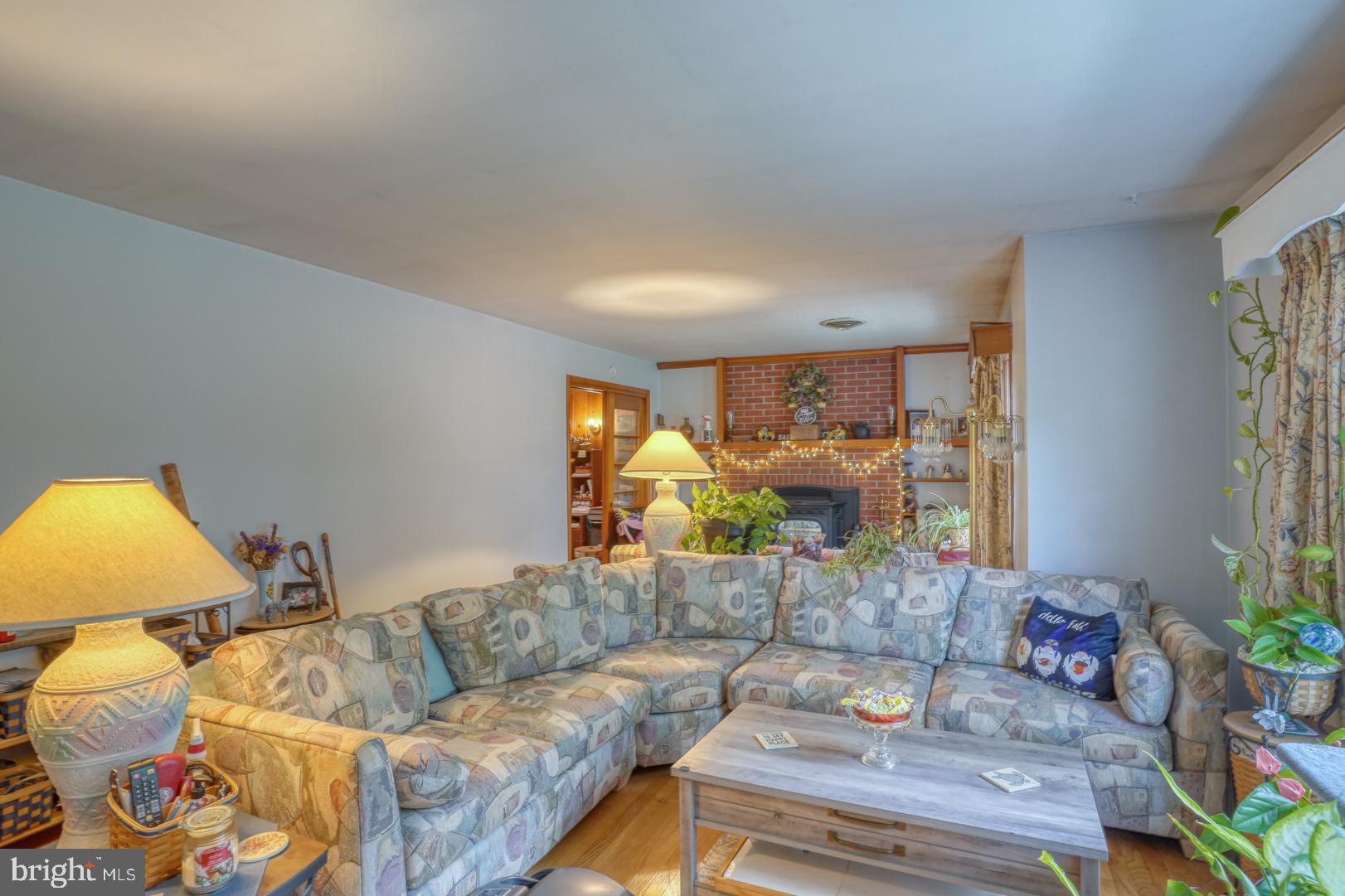 DENTON AREA - Residential