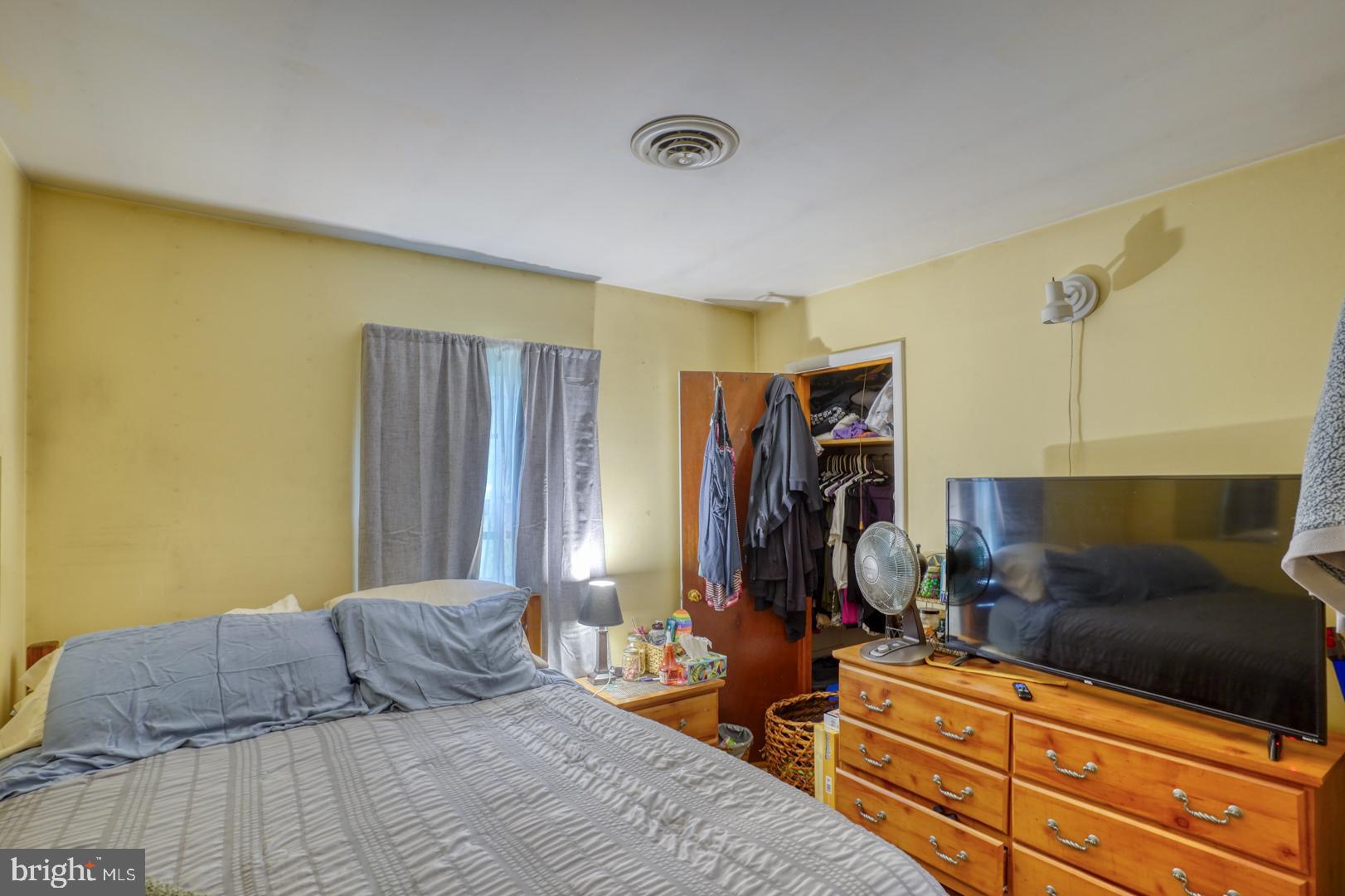 DENTON AREA - Residential