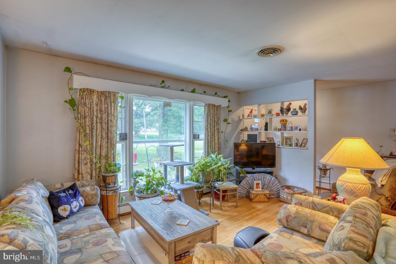 DENTON AREA - Residential