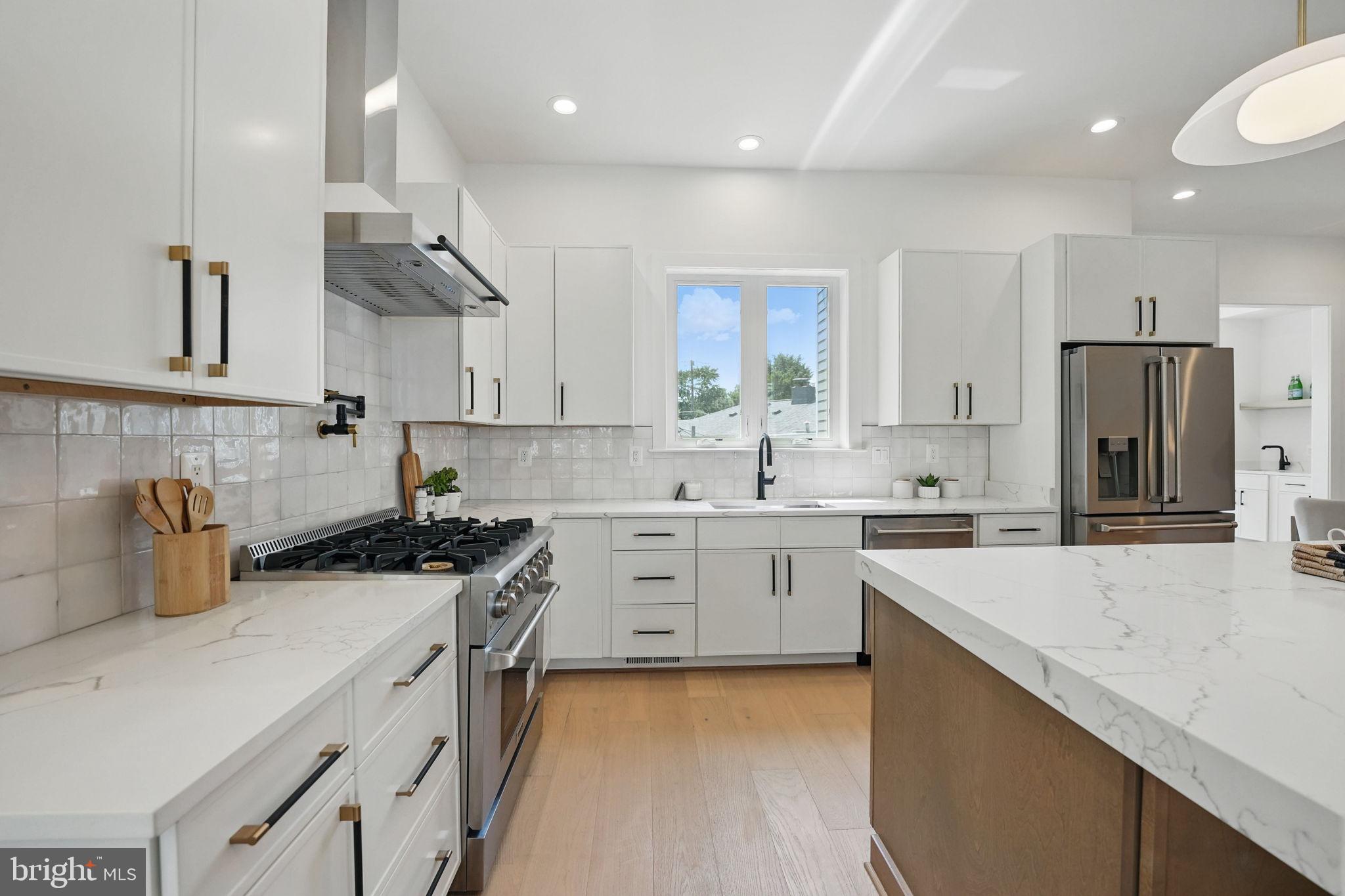 HOLLIN HALL VILLAGE - Residential