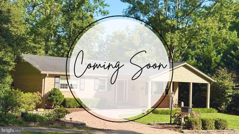 Photo of 6634 Reynard Drive, SPRINGFIELD, VA 22152 (MLS # VAFX2337146)