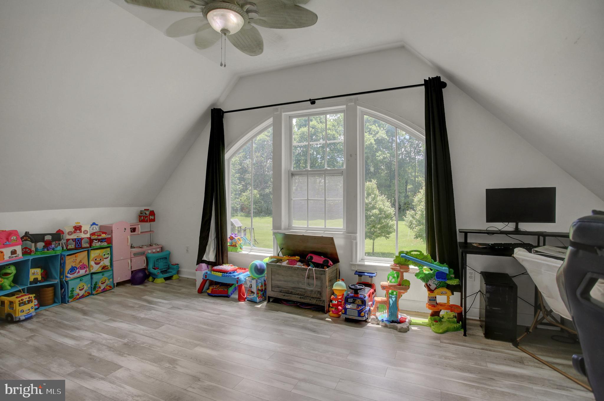 MERCERSBURG BOROUGH - Residential
