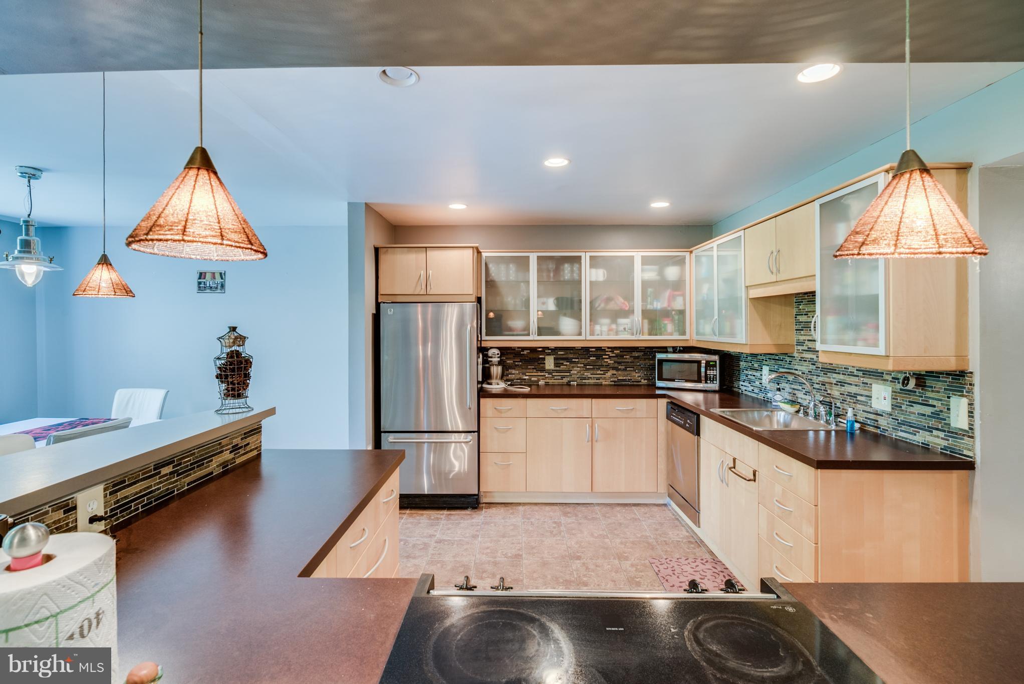 ALEXANDRIA OVERLOOK - Residential