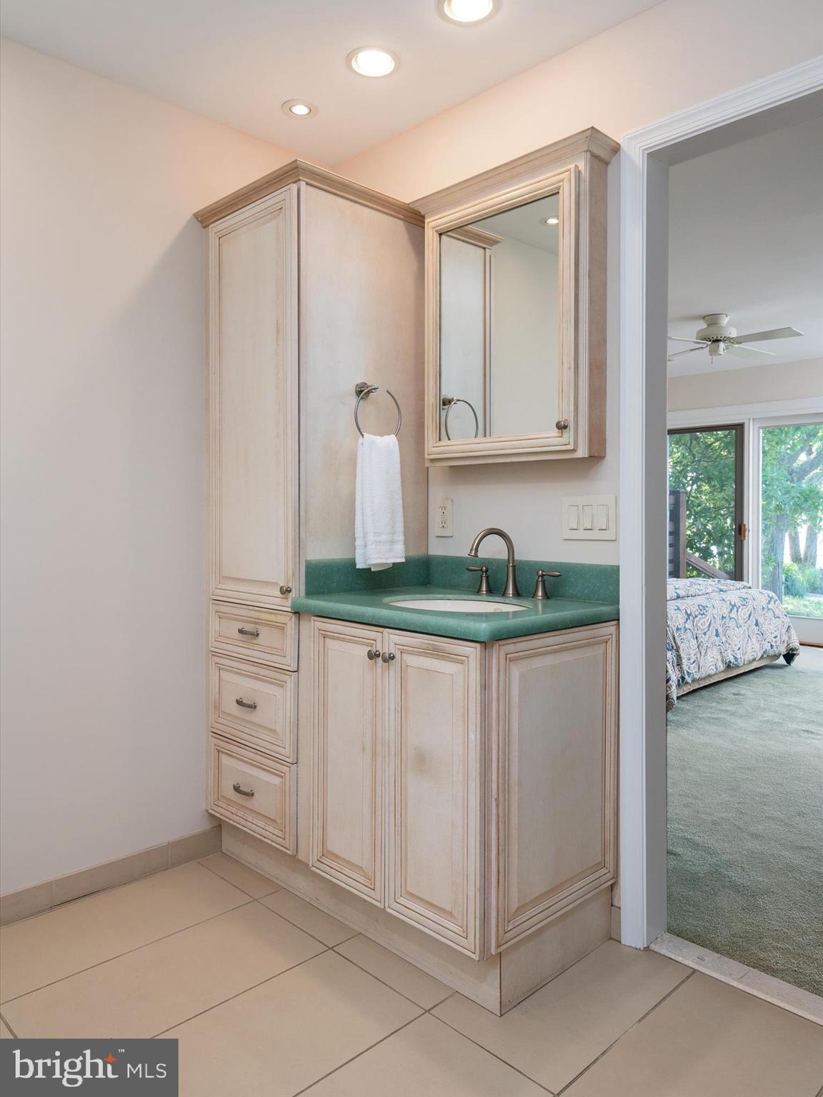 HILLSMERE ESTATES - Residential