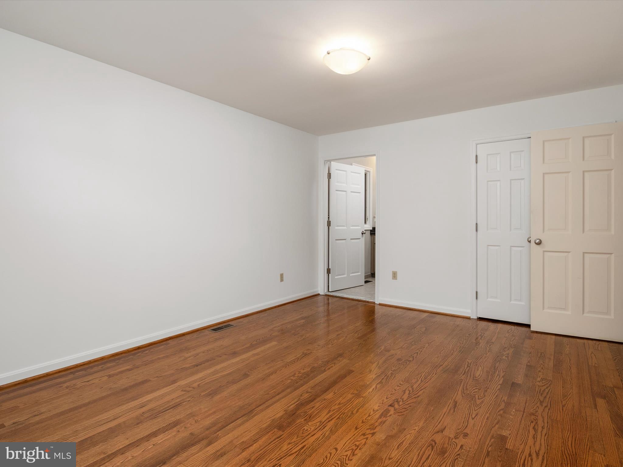 HILLSMERE ESTATES - Residential