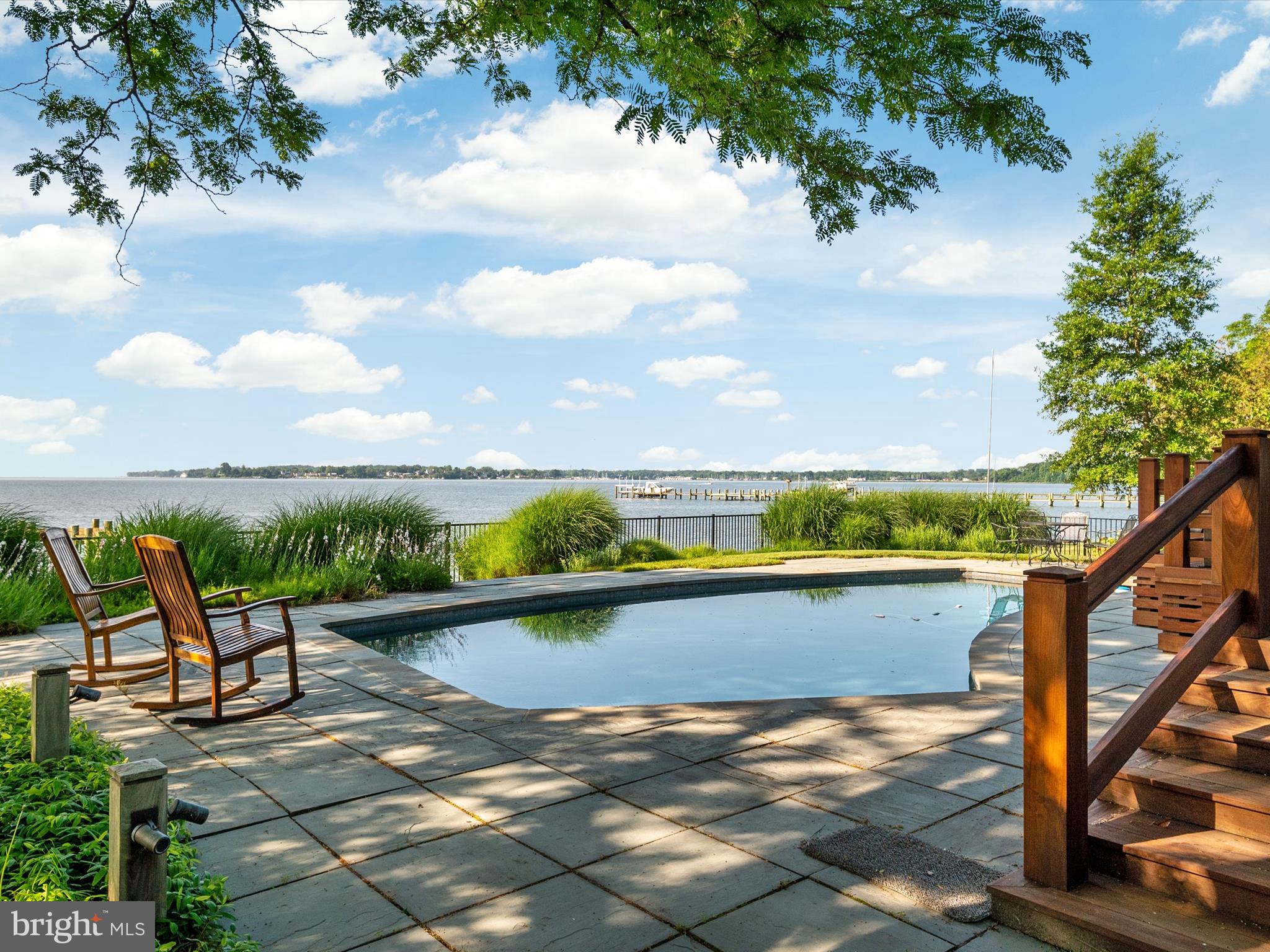 HILLSMERE ESTATES - Residential