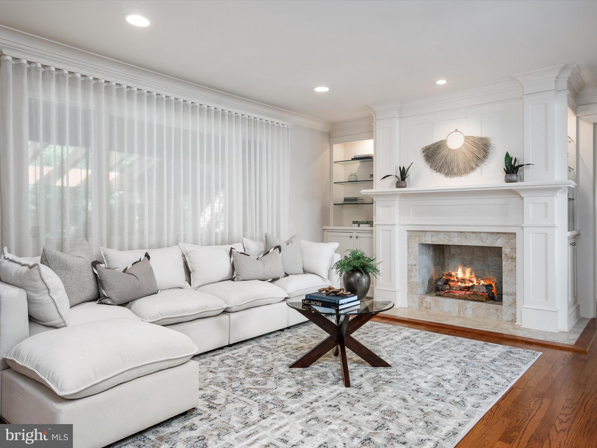 HILLSMERE ESTATES - Residential