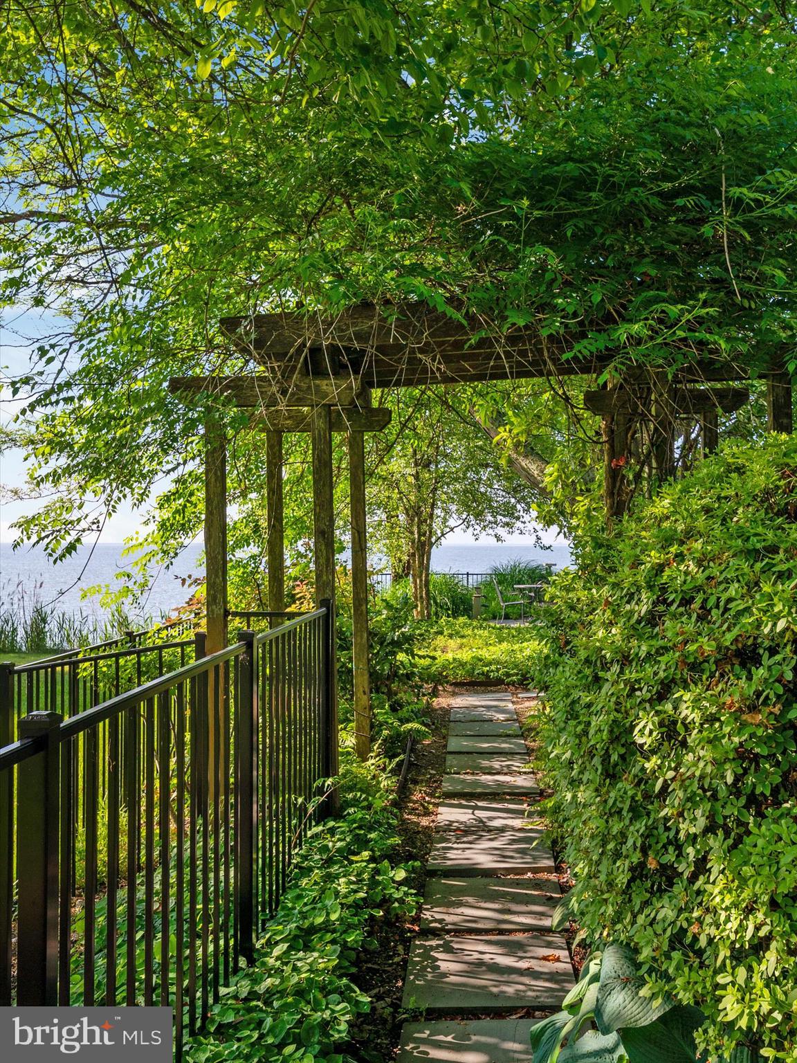 HILLSMERE ESTATES - Residential