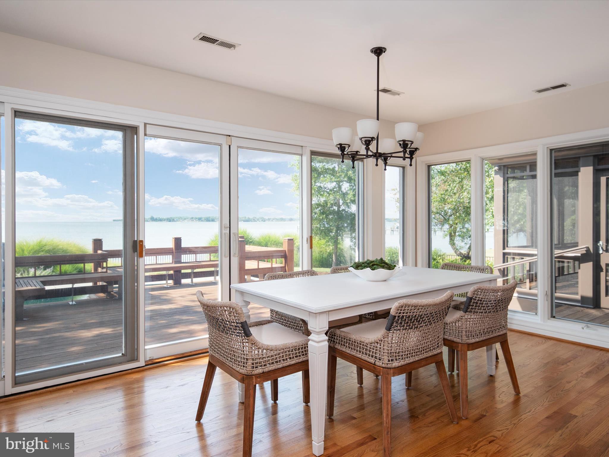 HILLSMERE ESTATES - Residential