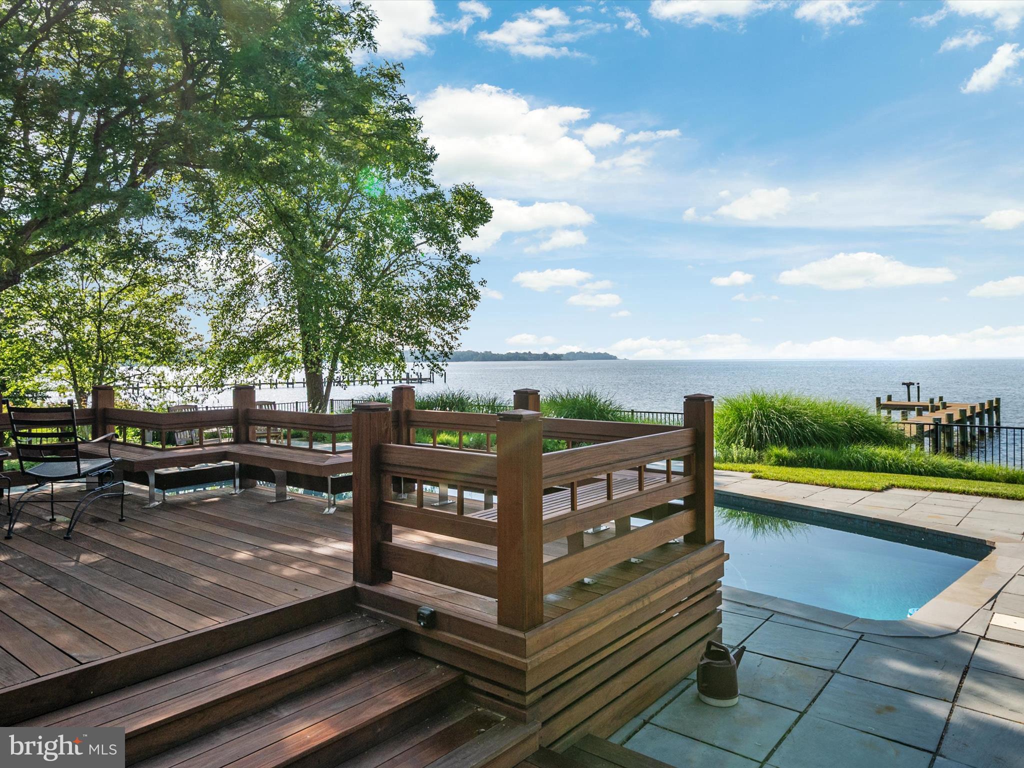 HILLSMERE ESTATES - Residential