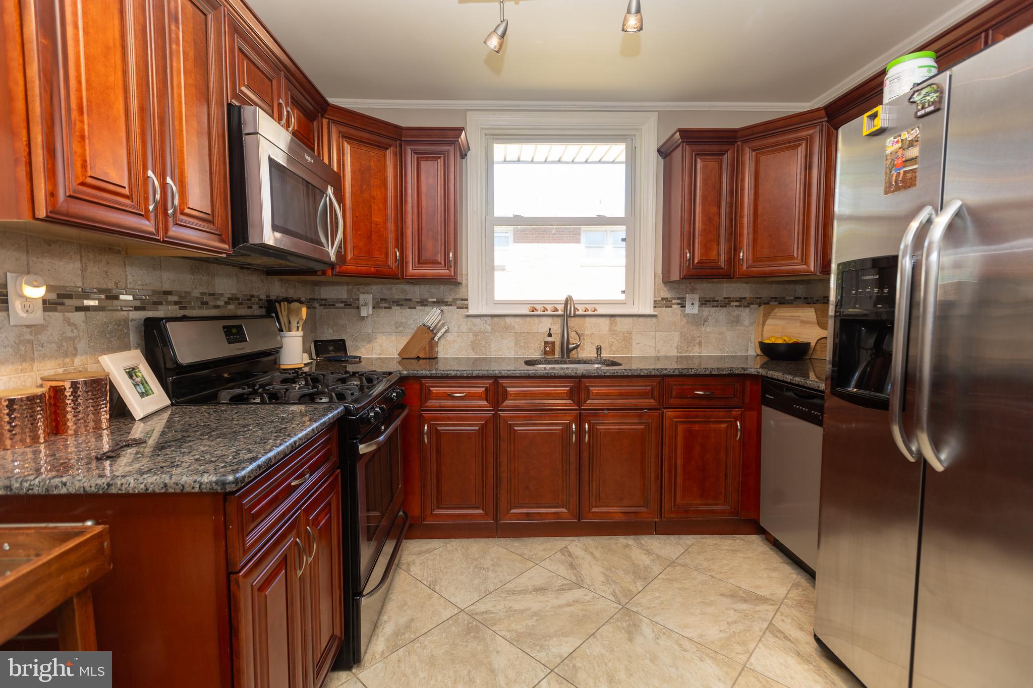 VALLEY VIEW - Residential