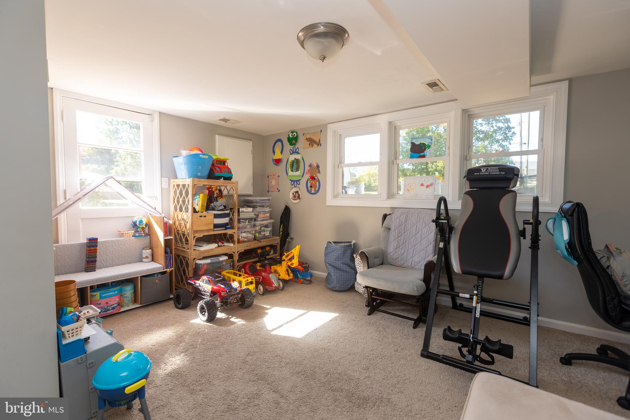 VALLEY VIEW - Residential