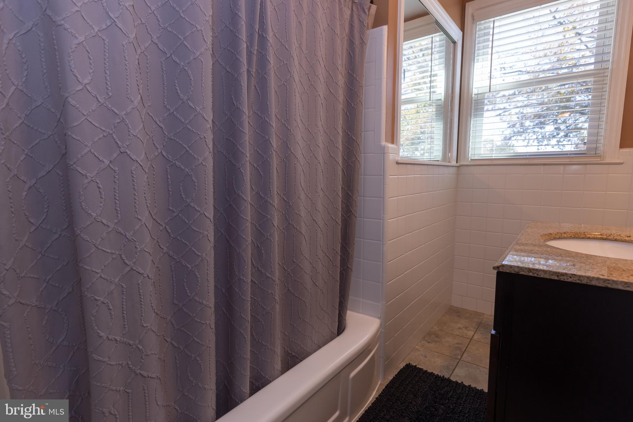 VALLEY VIEW - Residential