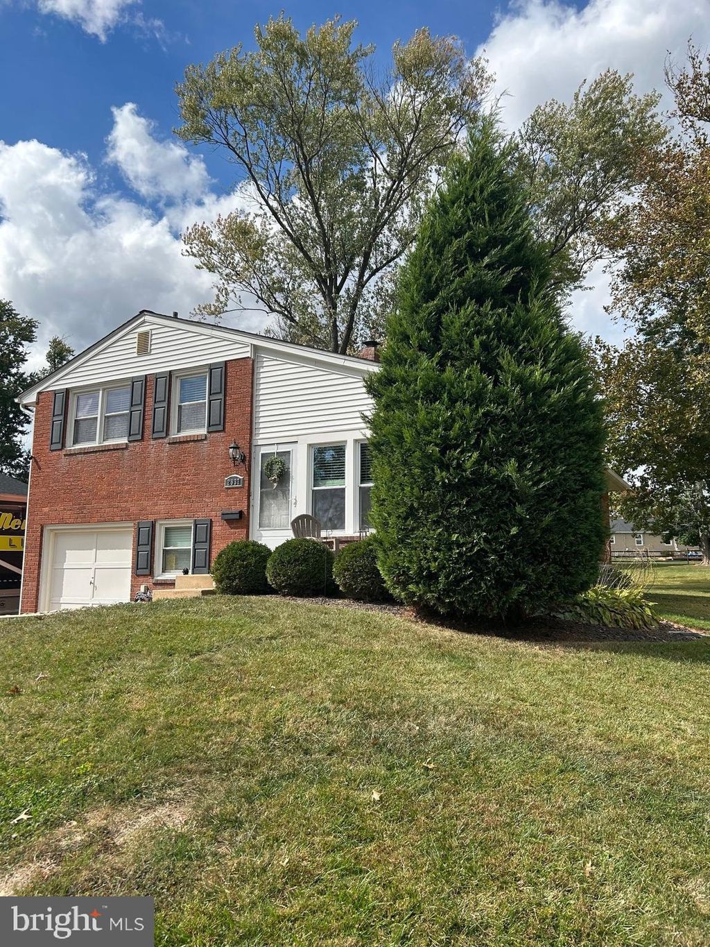 Photo of 2937 Keenwood Road, NORRISTOWN, PA 19403 (MLS # PAMC2158084)