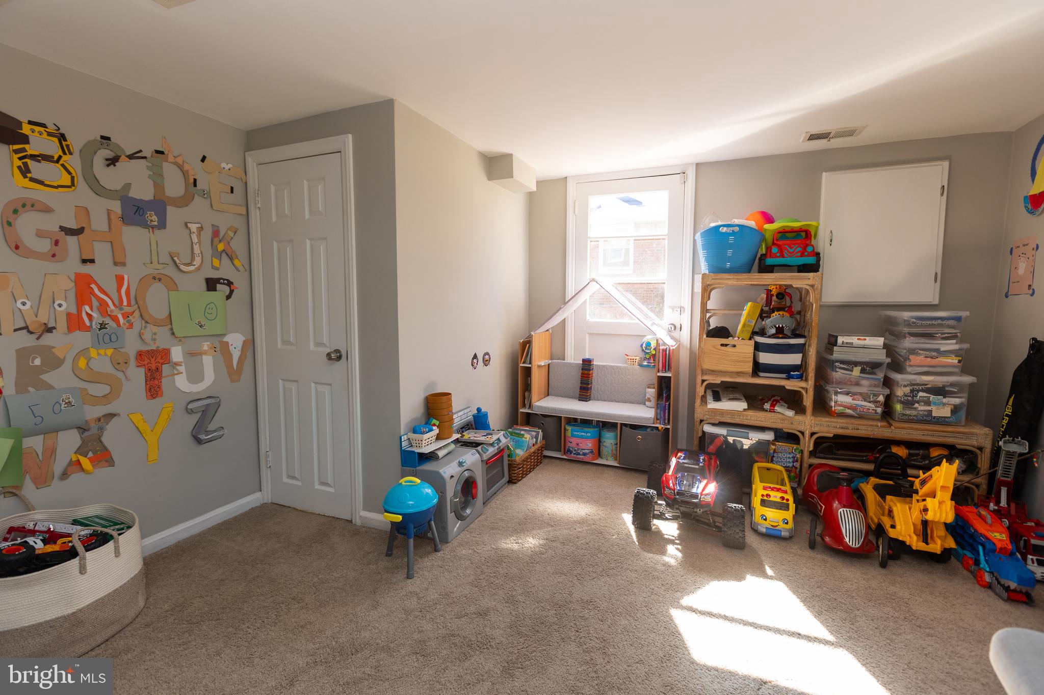 VALLEY VIEW - Residential