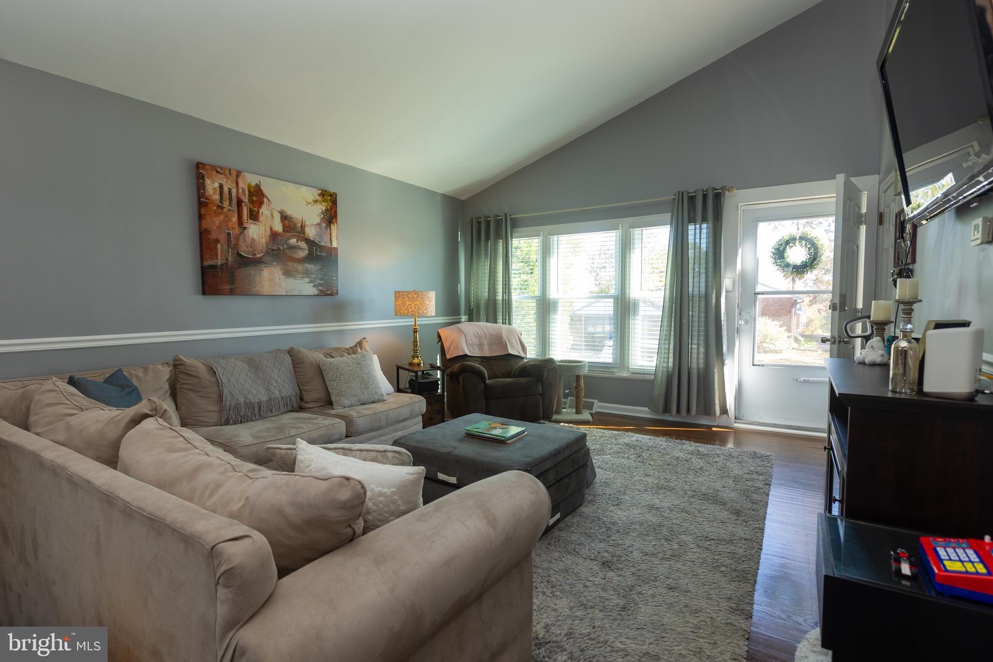 VALLEY VIEW - Residential