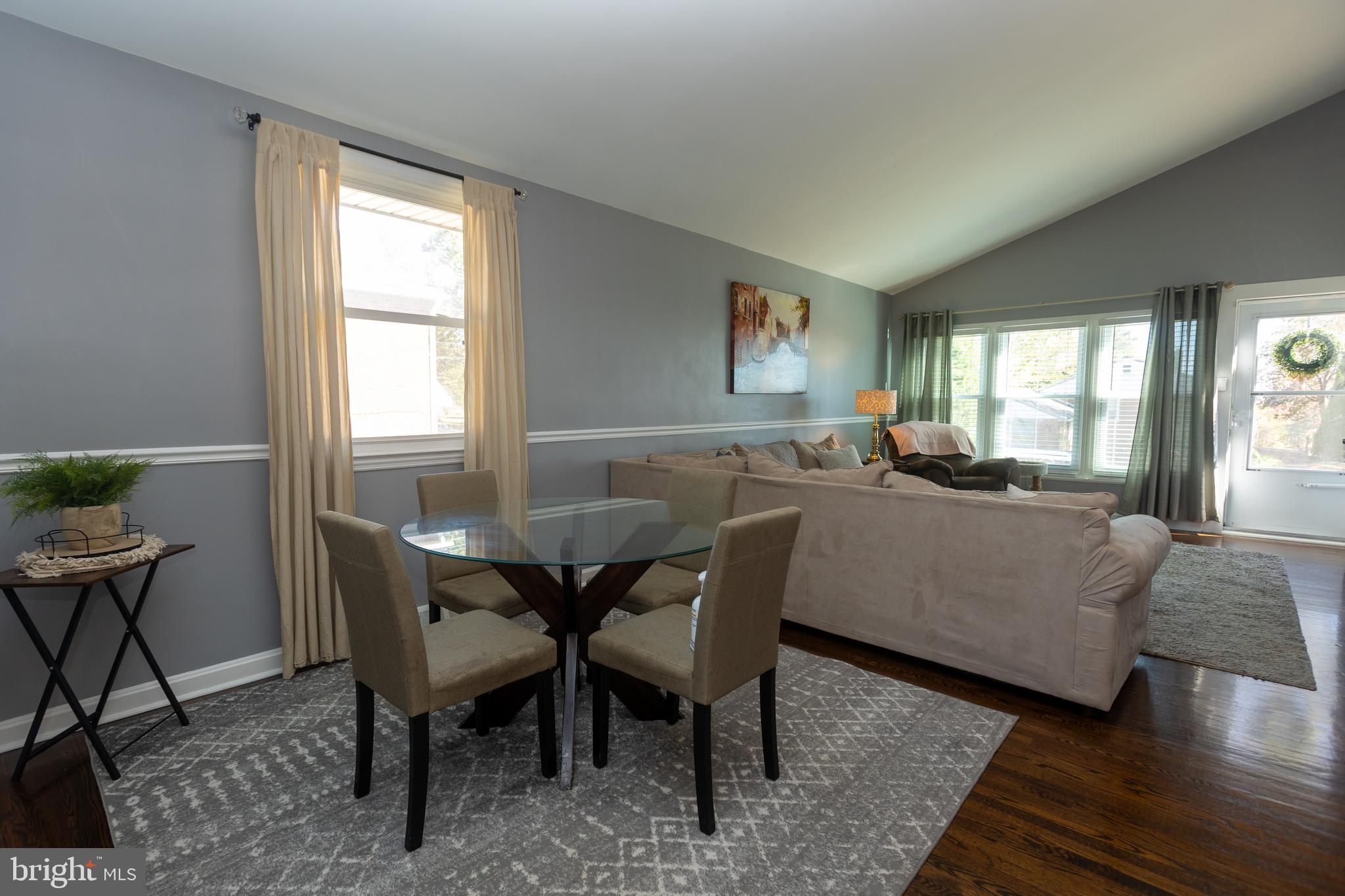 VALLEY VIEW - Residential