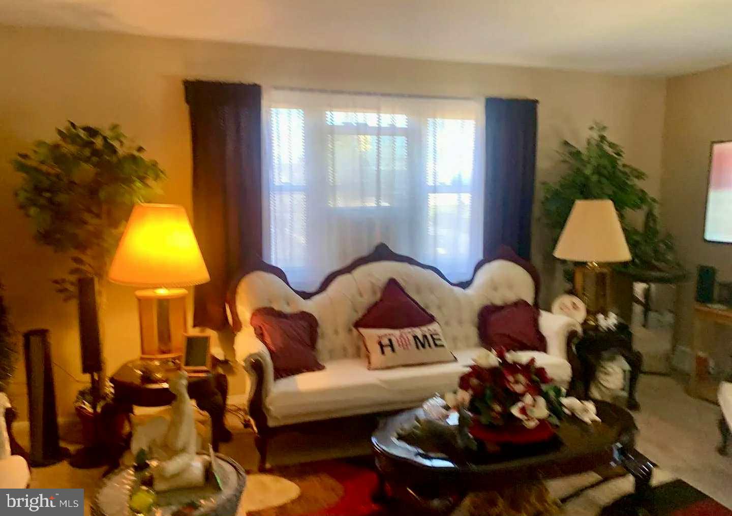 RHAWNHURST - Residential Lease