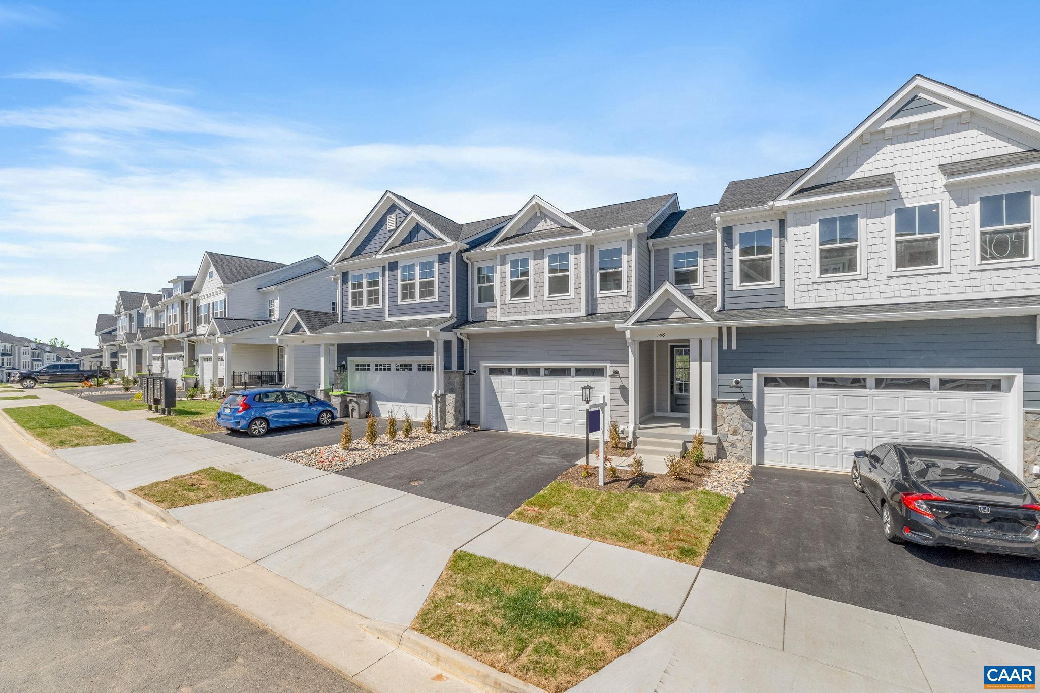 1349 LACONIA LN