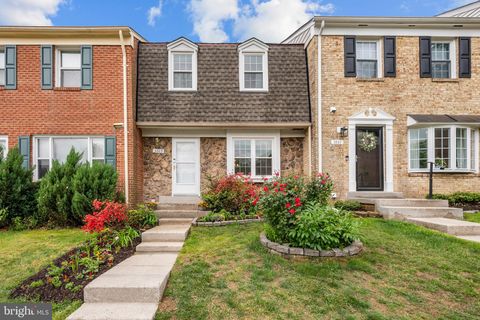 Photo of 3089 Tecumseh Court, WOODBRIDGE, VA 22192 (MLS # VAPW2117218)