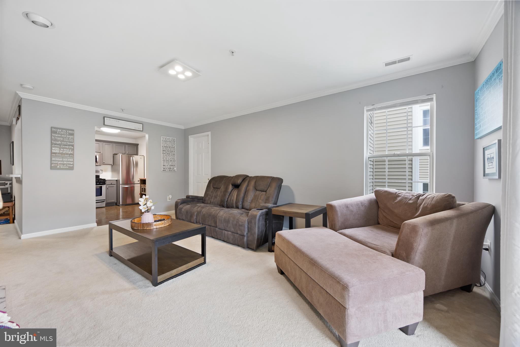 FALLS GABLE - Residential