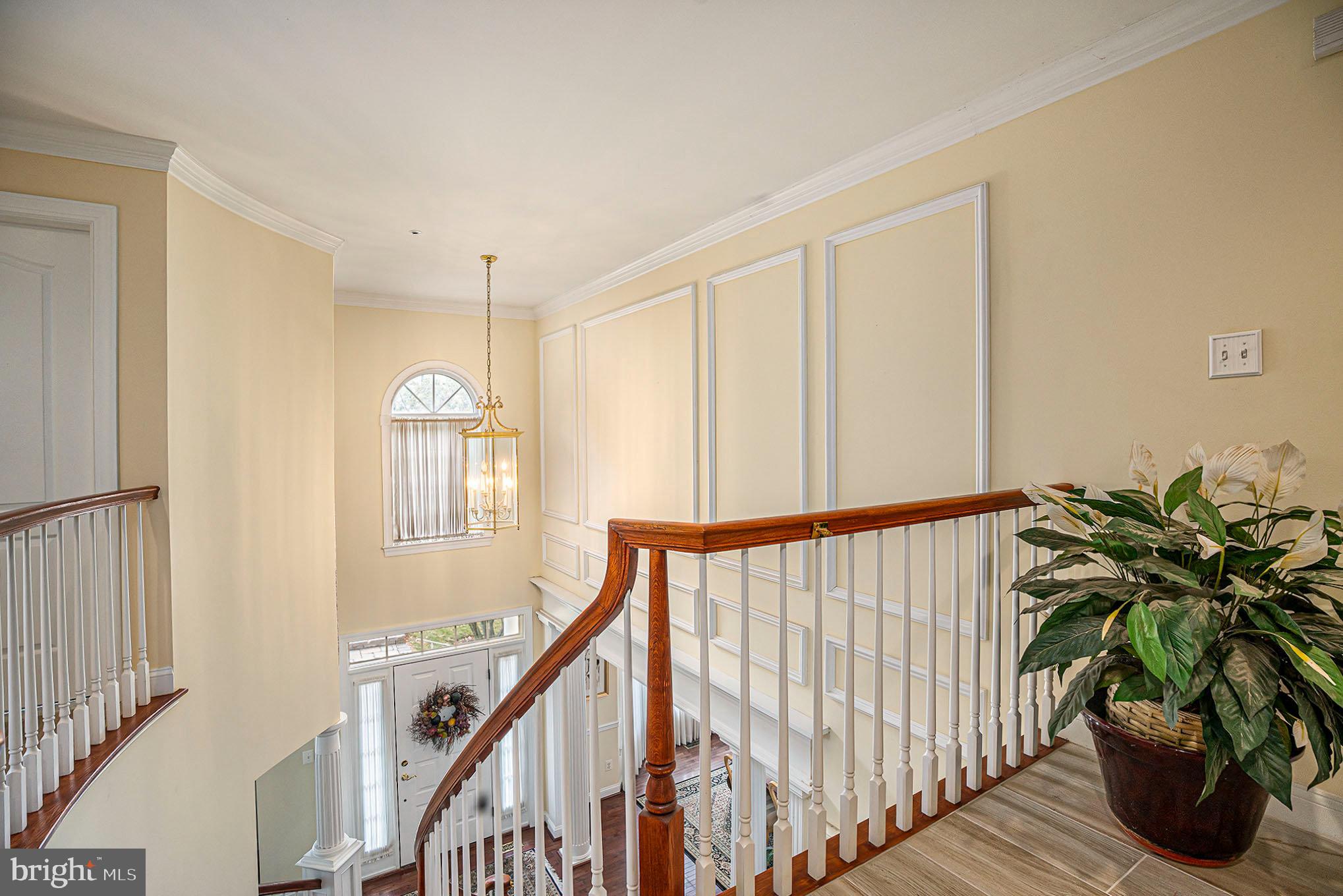 MERION HILL - Residential