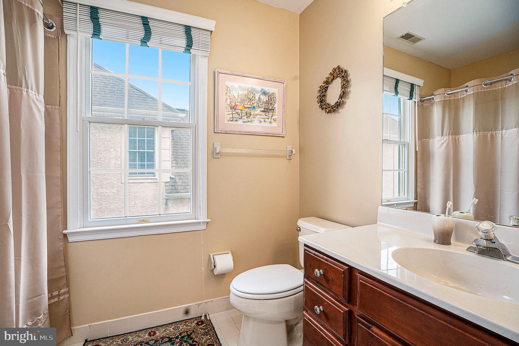 MERION HILL - Residential