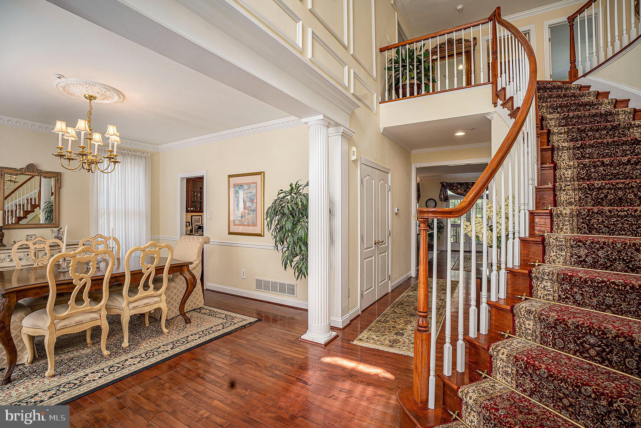 MERION HILL - Residential