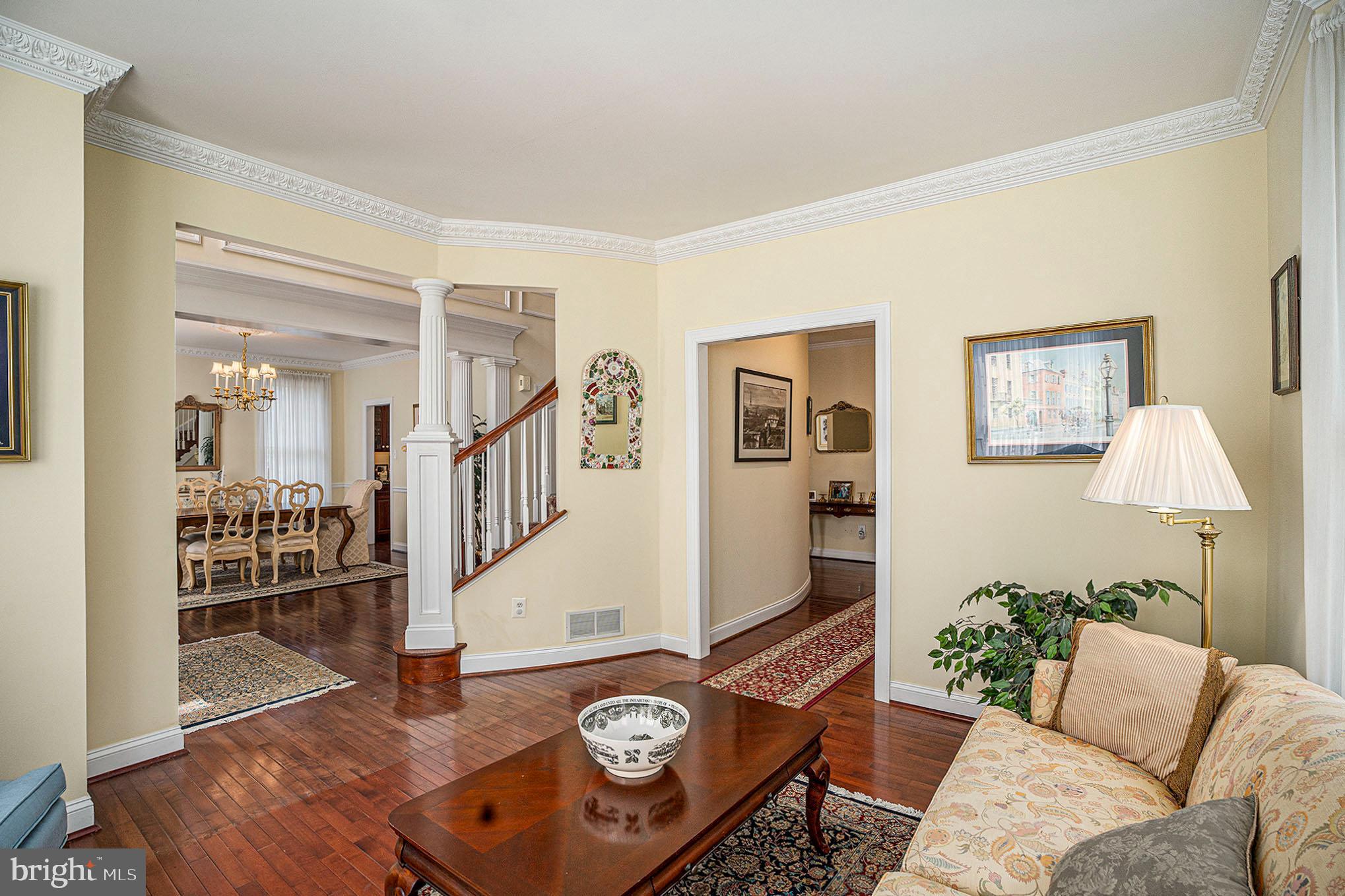 MERION HILL - Residential