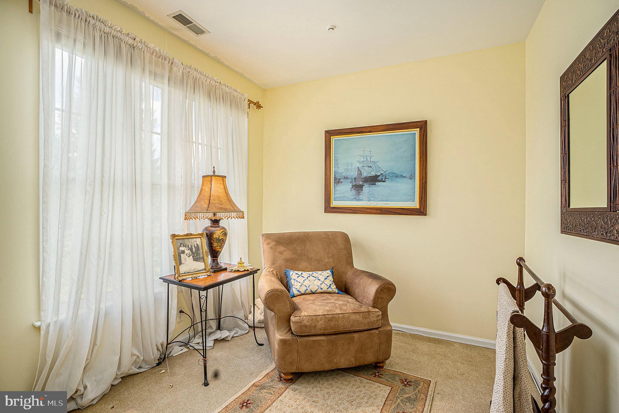 MERION HILL - Residential