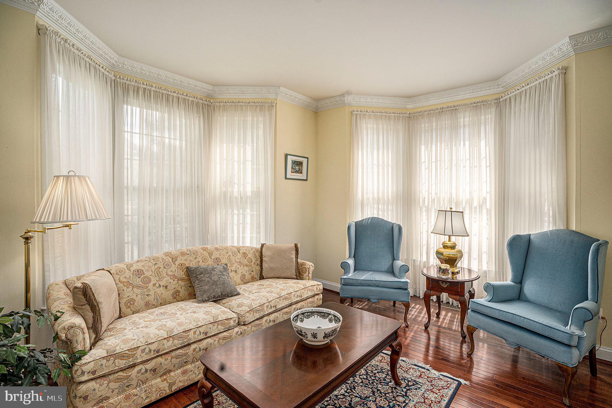 MERION HILL - Residential