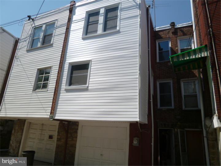 WALNUT HILL - Residential
