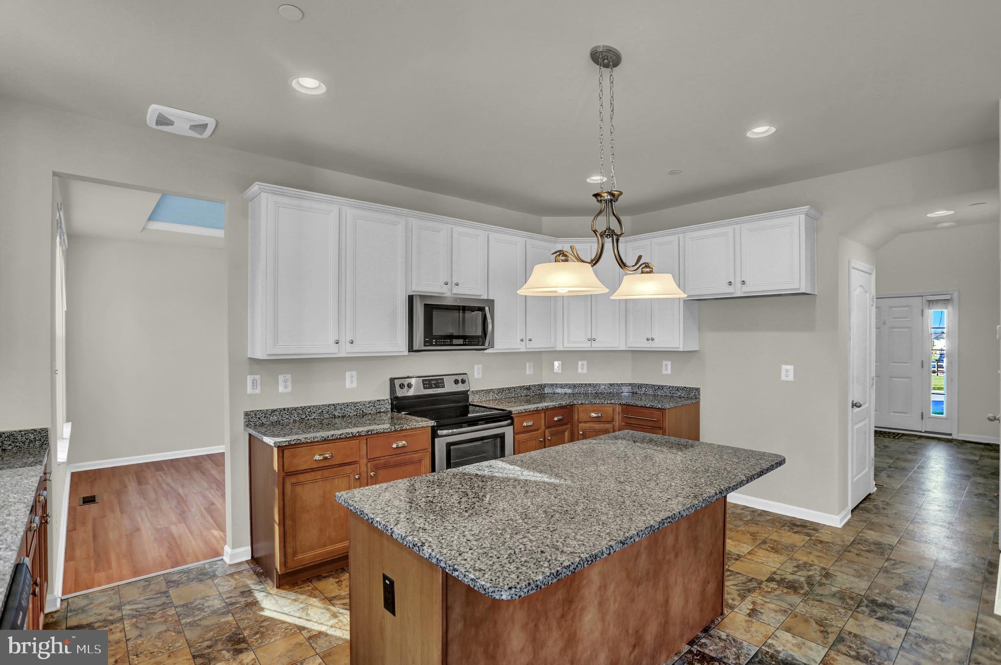 MEADOWBROOK - Residential