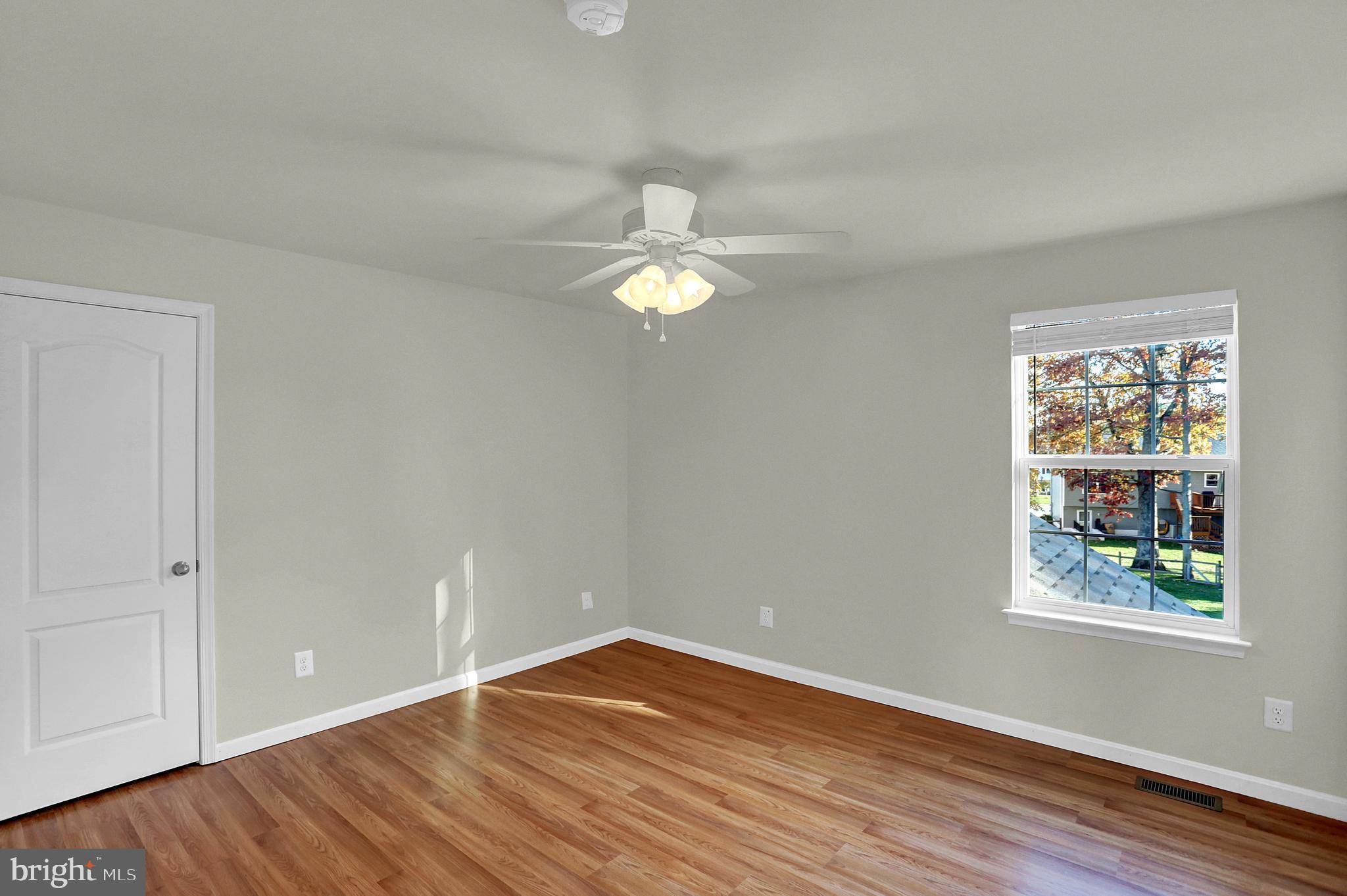 MEADOWBROOK - Residential