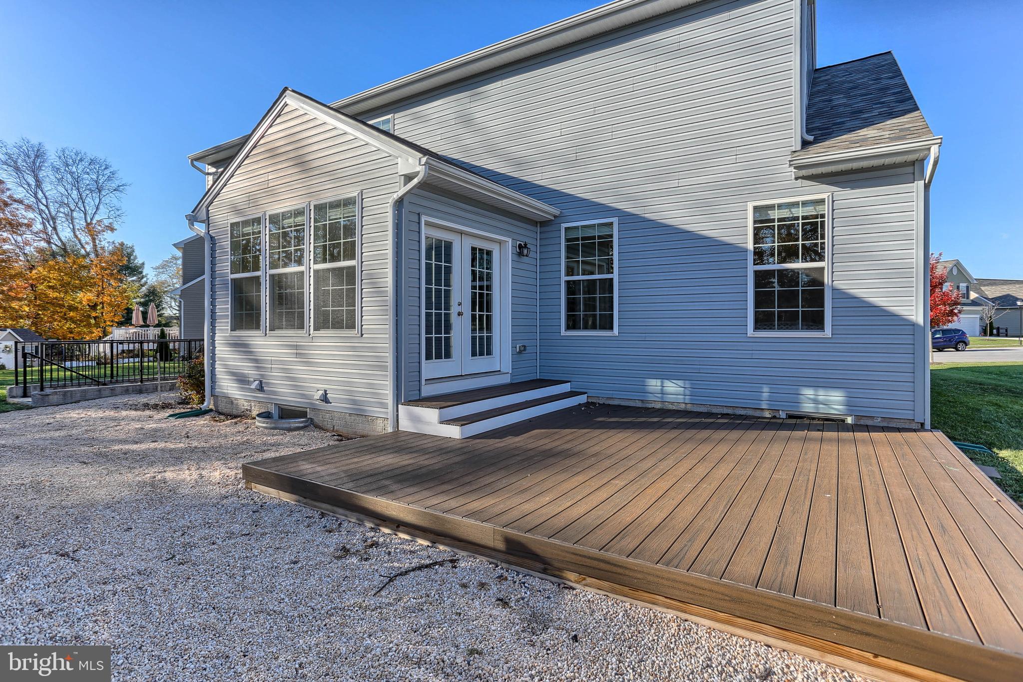 MEADOWBROOK - Residential