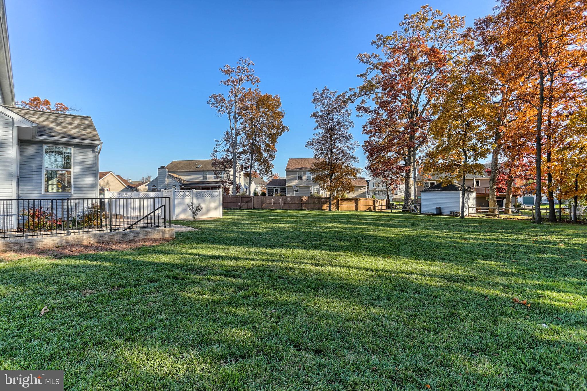 MEADOWBROOK - Residential