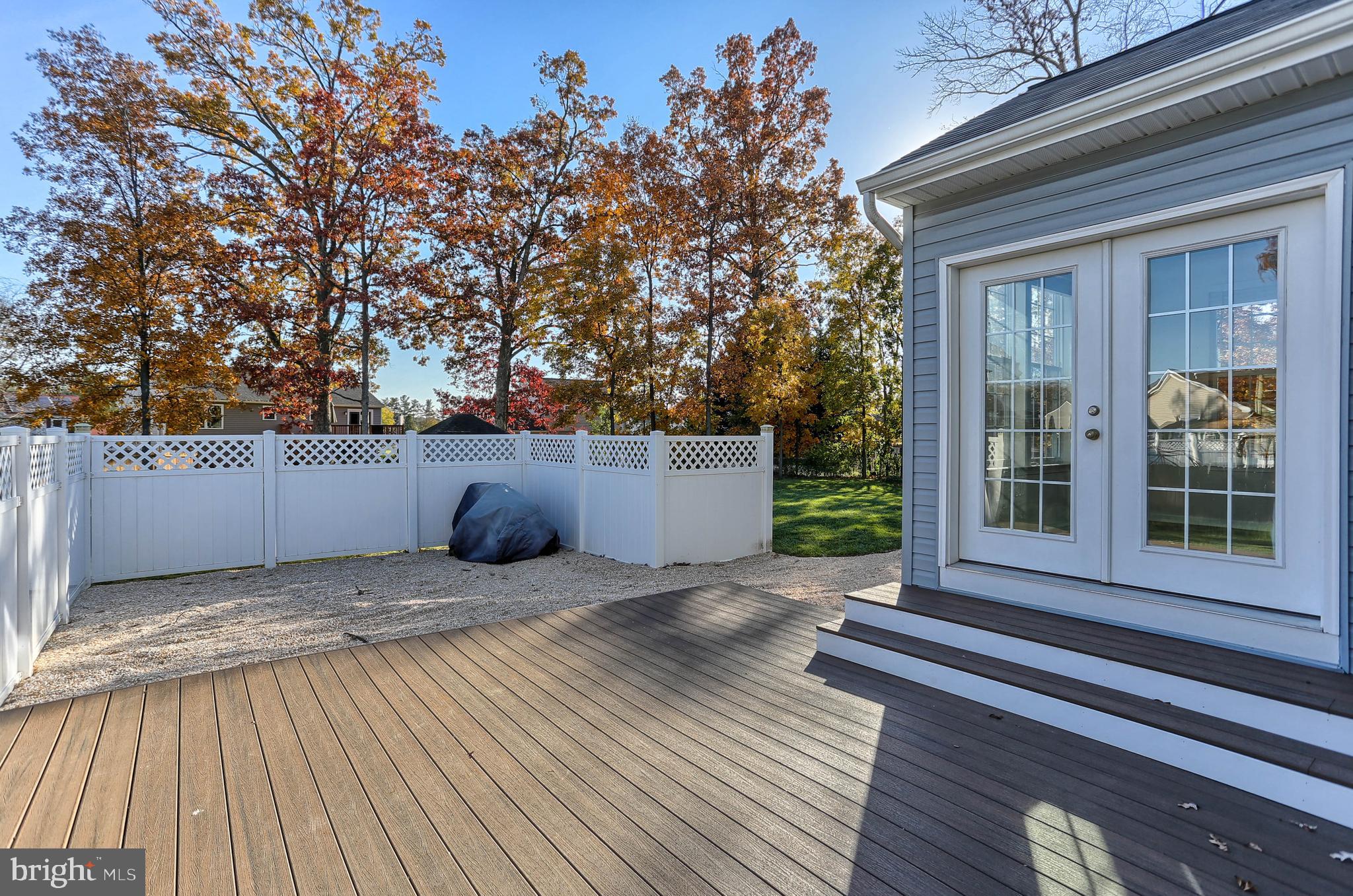 MEADOWBROOK - Residential