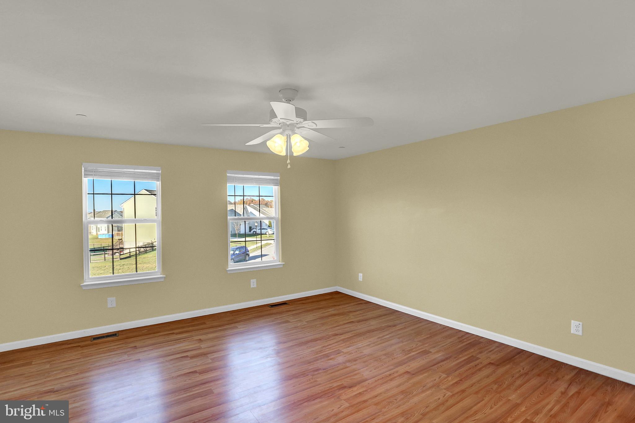 MEADOWBROOK - Residential